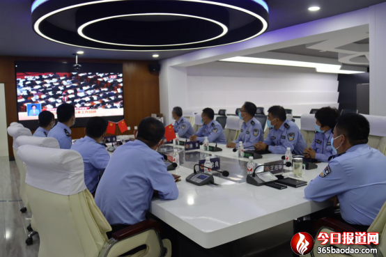 賓縣公安局組織收聽收看第十三屆全國人民代表大會(huì)第三次會(huì)議開幕會(huì)145.png